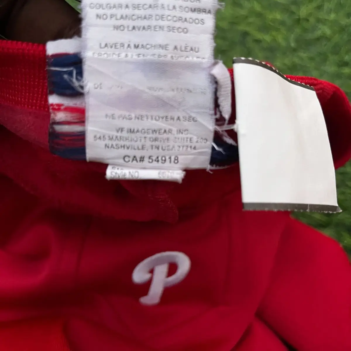 Majestic MLB Philadelphia Phillies Therma Base Long-Sleeve Top