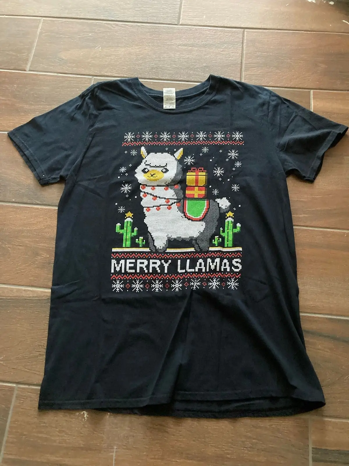 Merry Llamas Christmas Graphic T-Shirt