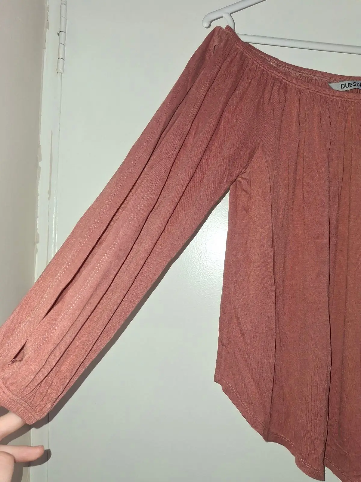 Duesouth Terracotta Off-the-Shoulder Long Sleeve Top