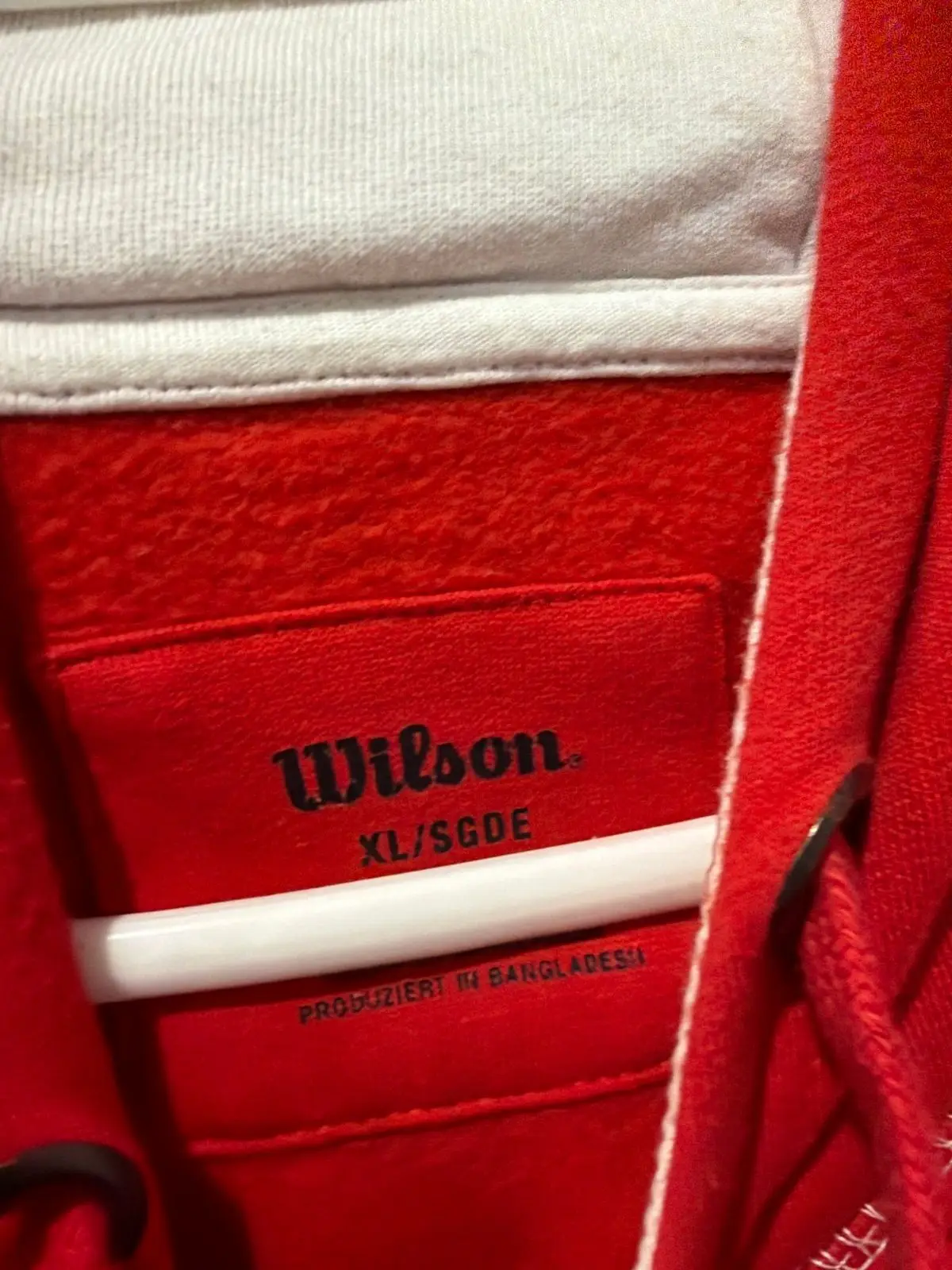 Wilson Red Hoodie XL