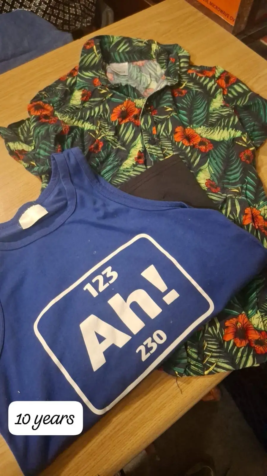 Boys 2-Piece Bundle Floral Shirt and Blue Tank 9-10 Years