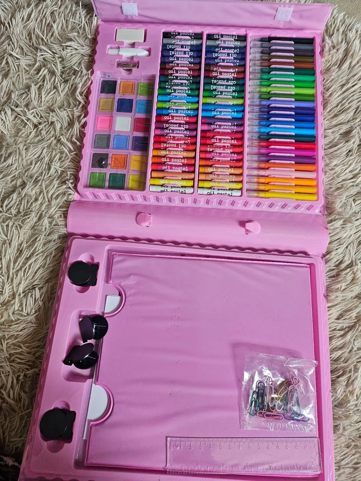 Super Mega Art Set 208 Pieces