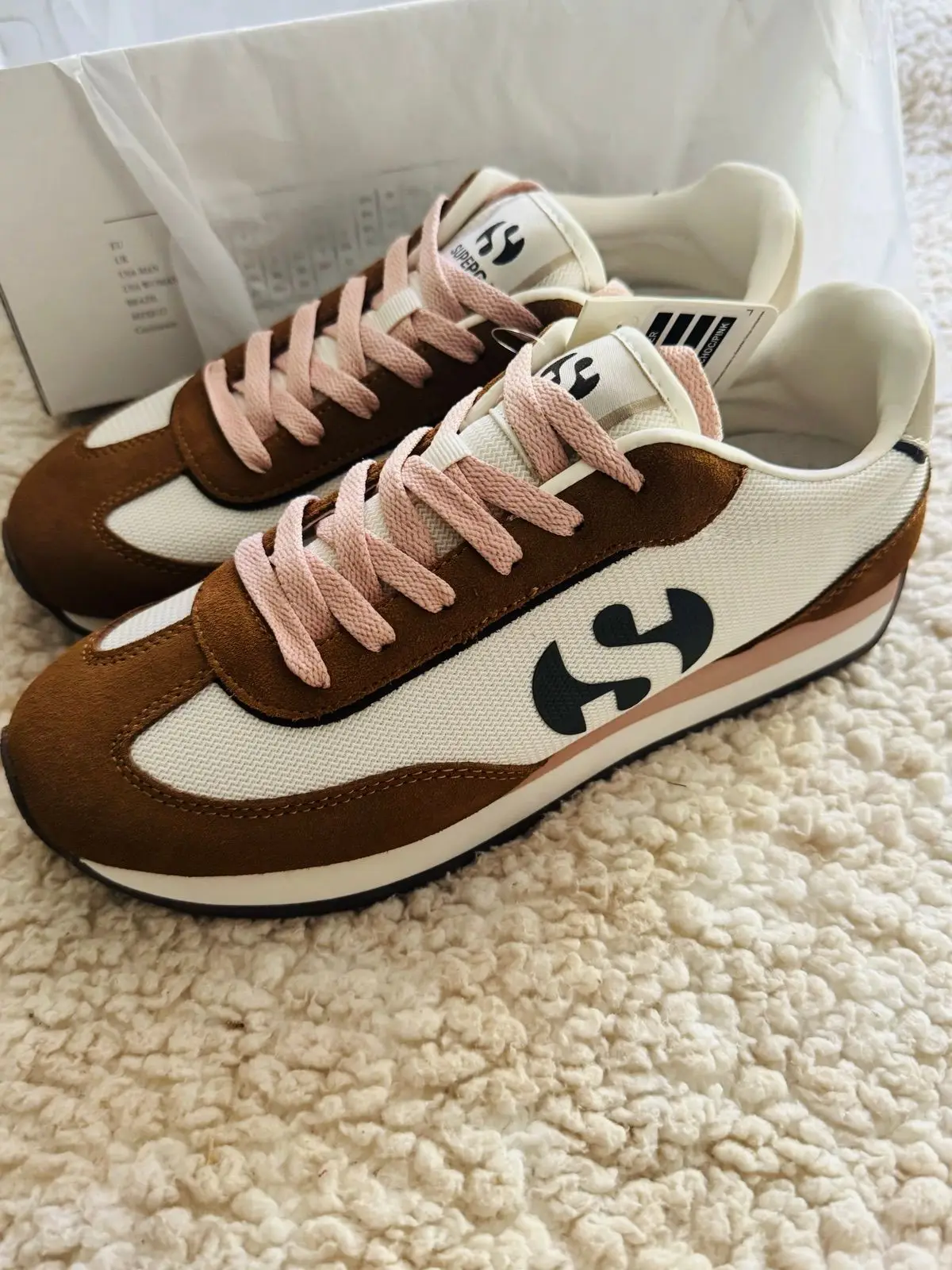 Superga Luna Jogger Sneakers Beige Choc Pink Size 5.5