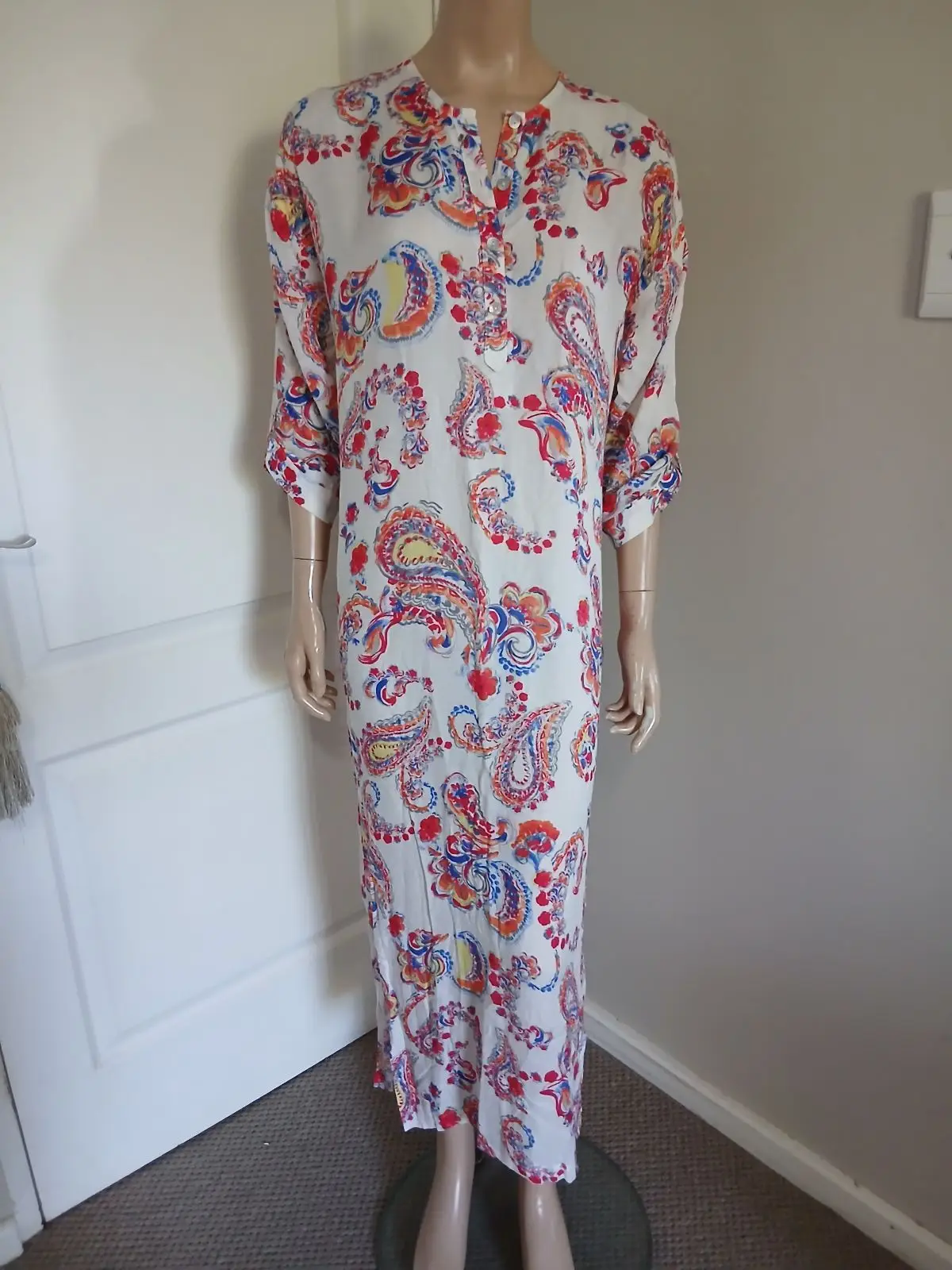 Desray White Paisley Print Long Dress Kaftan Size 34