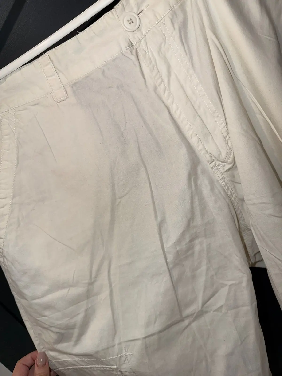 Truworths White Cargo Shorts Size 40