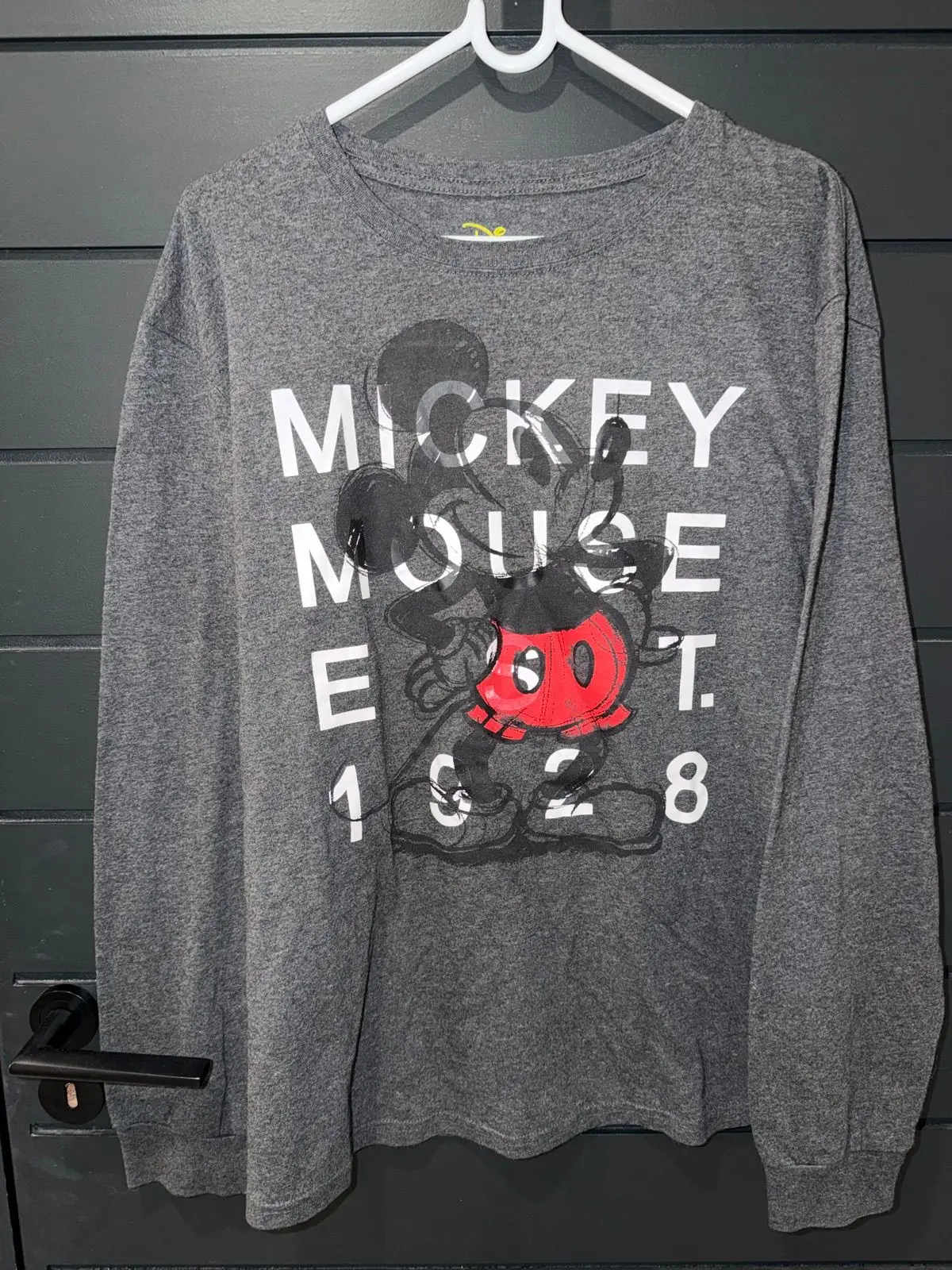 Disney Mickey Mouse Graphic Long Sleeve Top XL