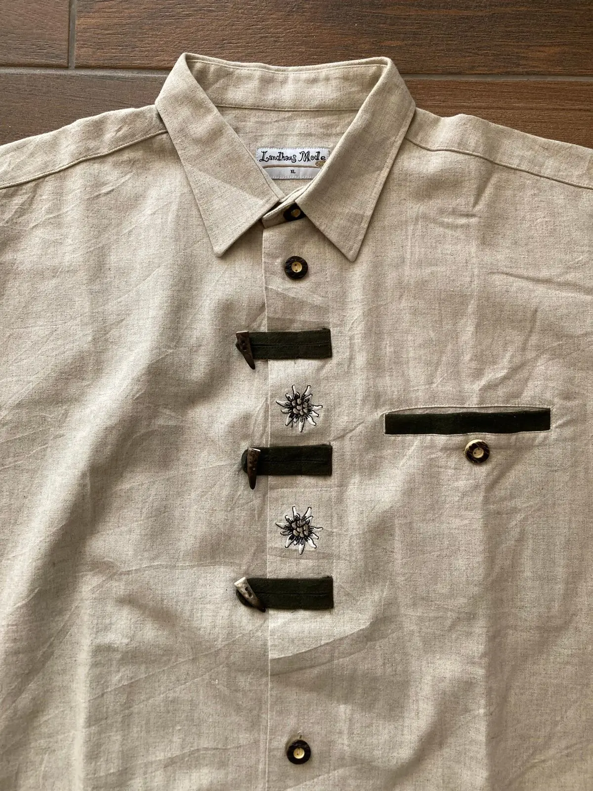 Landhaus Mode Beige Short Sleeve Shirt with Embroidery Size XL