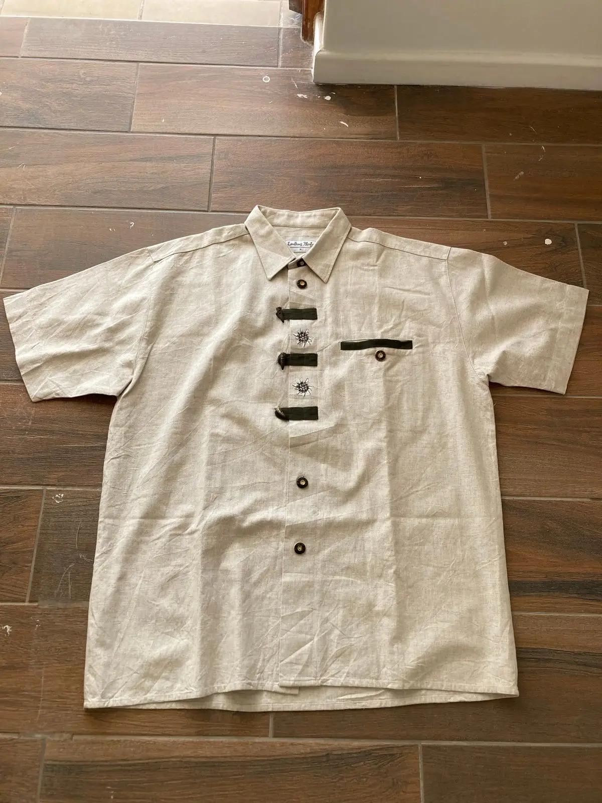Landhaus Mode Beige Short Sleeve Shirt with Embroidery Size XL