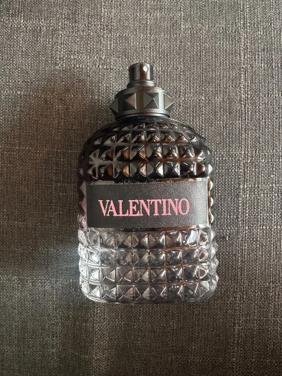 Valentino born in roma (AAA)