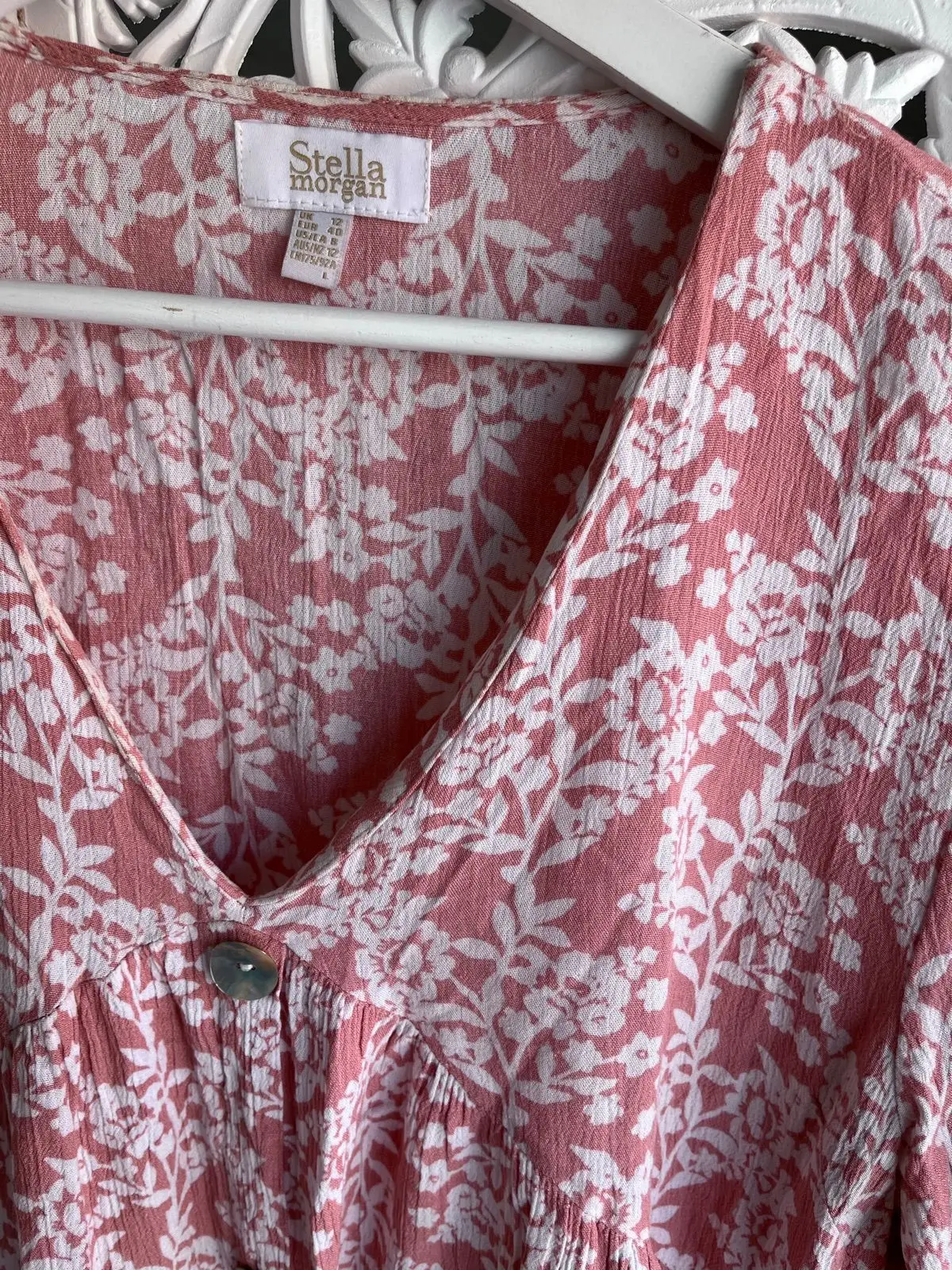 Stella Morgan Floral Blouse