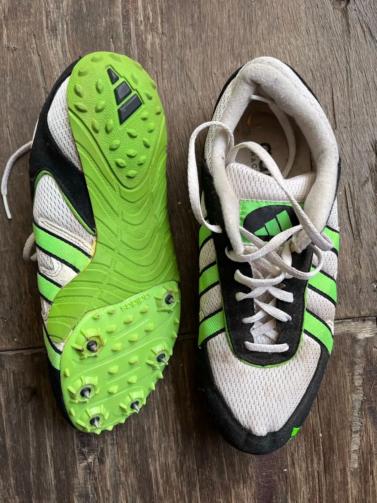 Adidas Vintage Track & Field Spikes White Black Green Size UK 8
