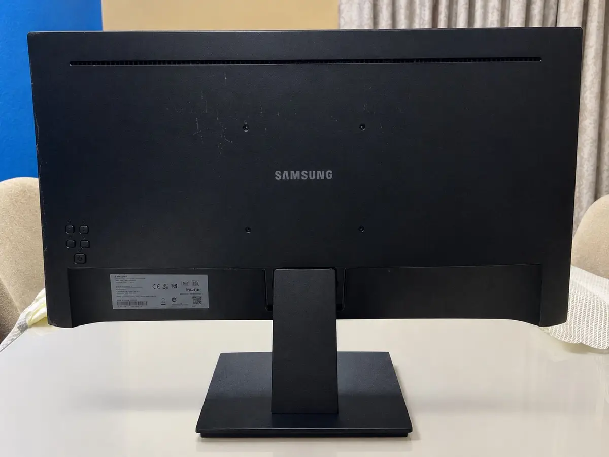 Samsung 24-Inch Full HD LED Monitor