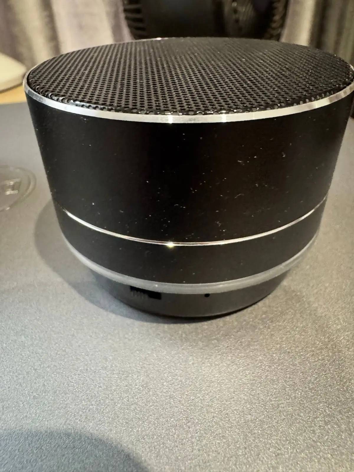 Black Portable Wireless Speaker