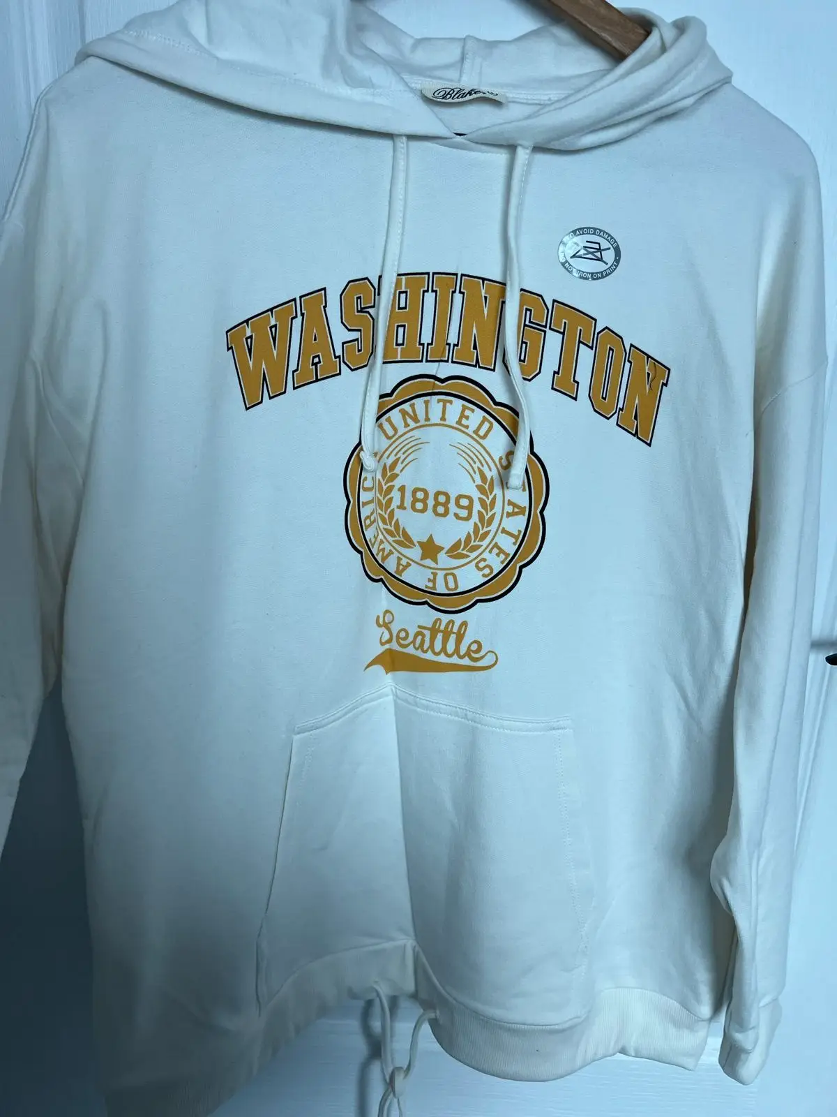 Washington Seattle Graphic Hoodie Cream