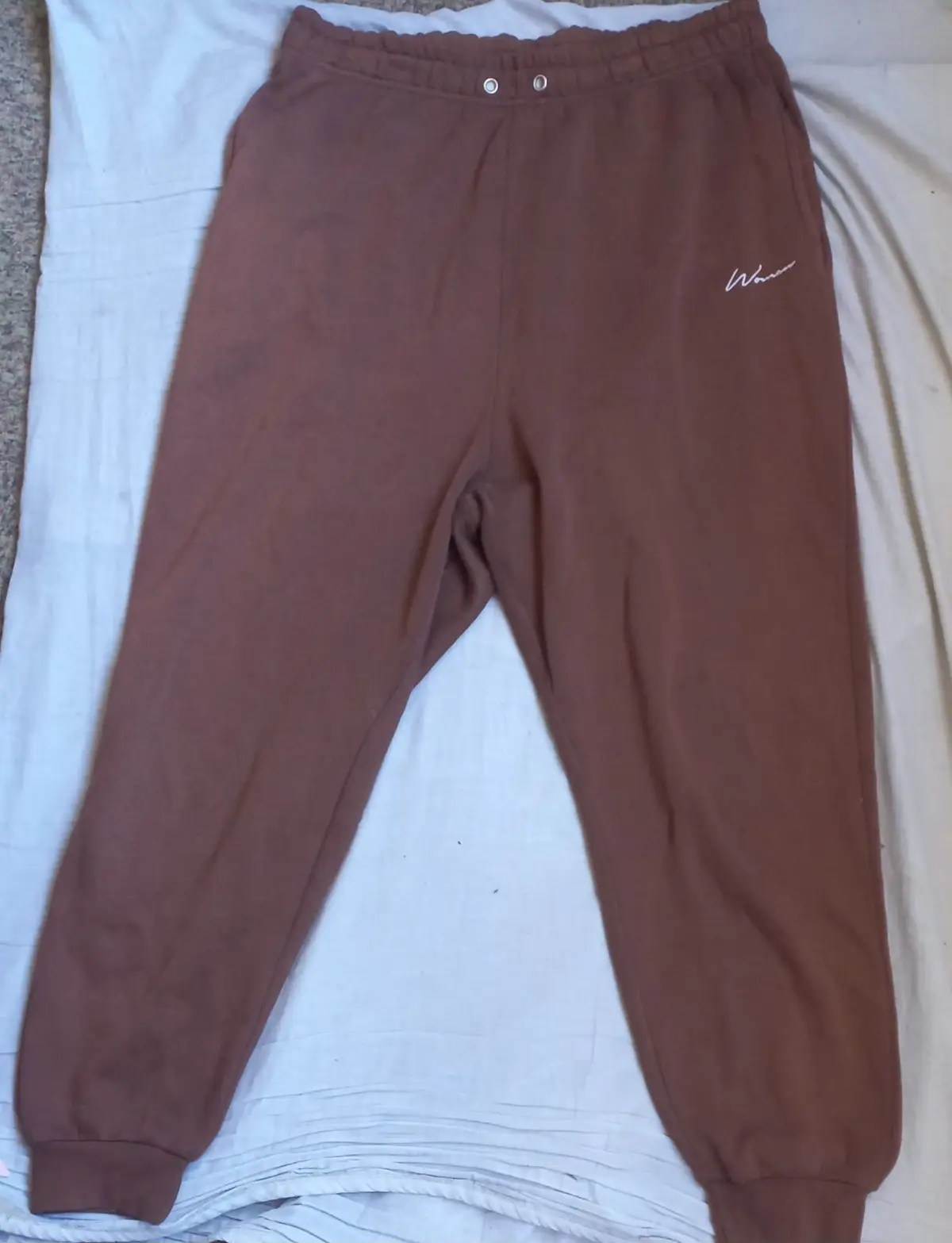 Boohoo Brown Joggers and Riviera Maya Sweatshirt Bundle