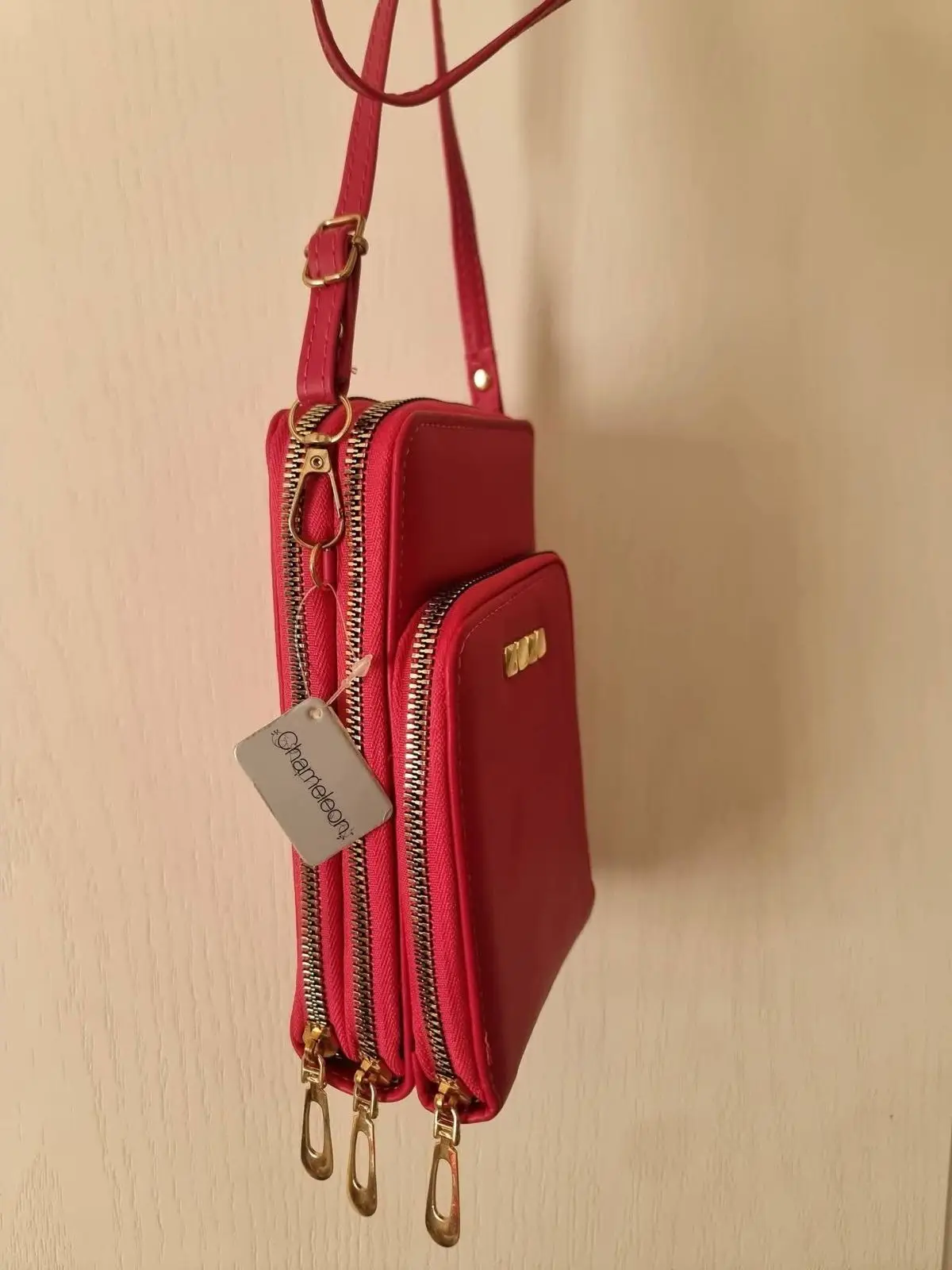 YDE Pink Crossbody Bag with Multiple Compartments