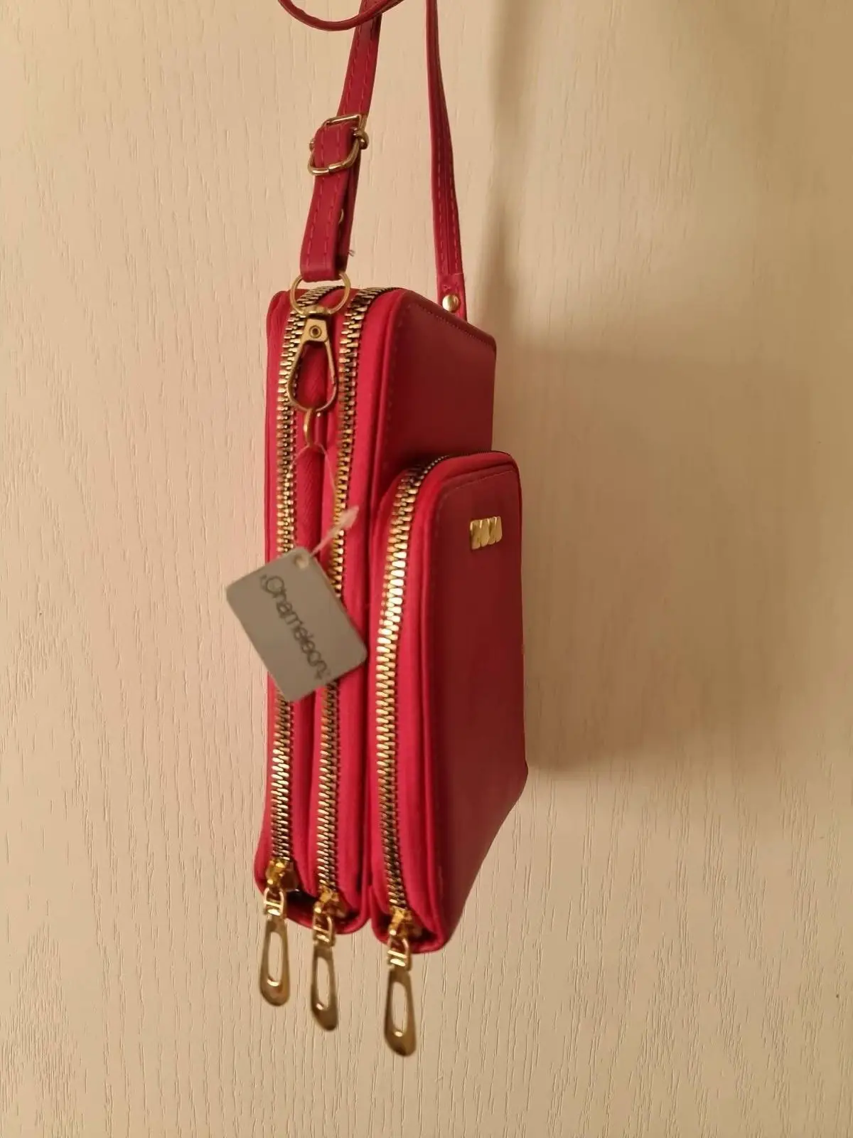 YDE Pink Crossbody Bag with Multiple Compartments