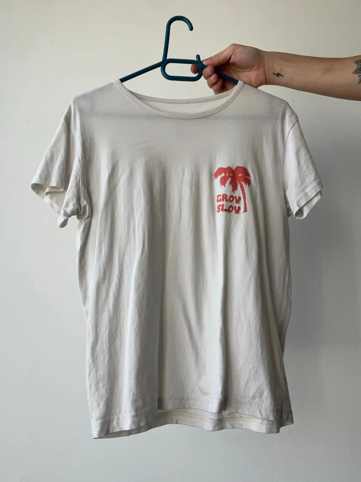 Billabong White Grow Slow T-Shirt Small