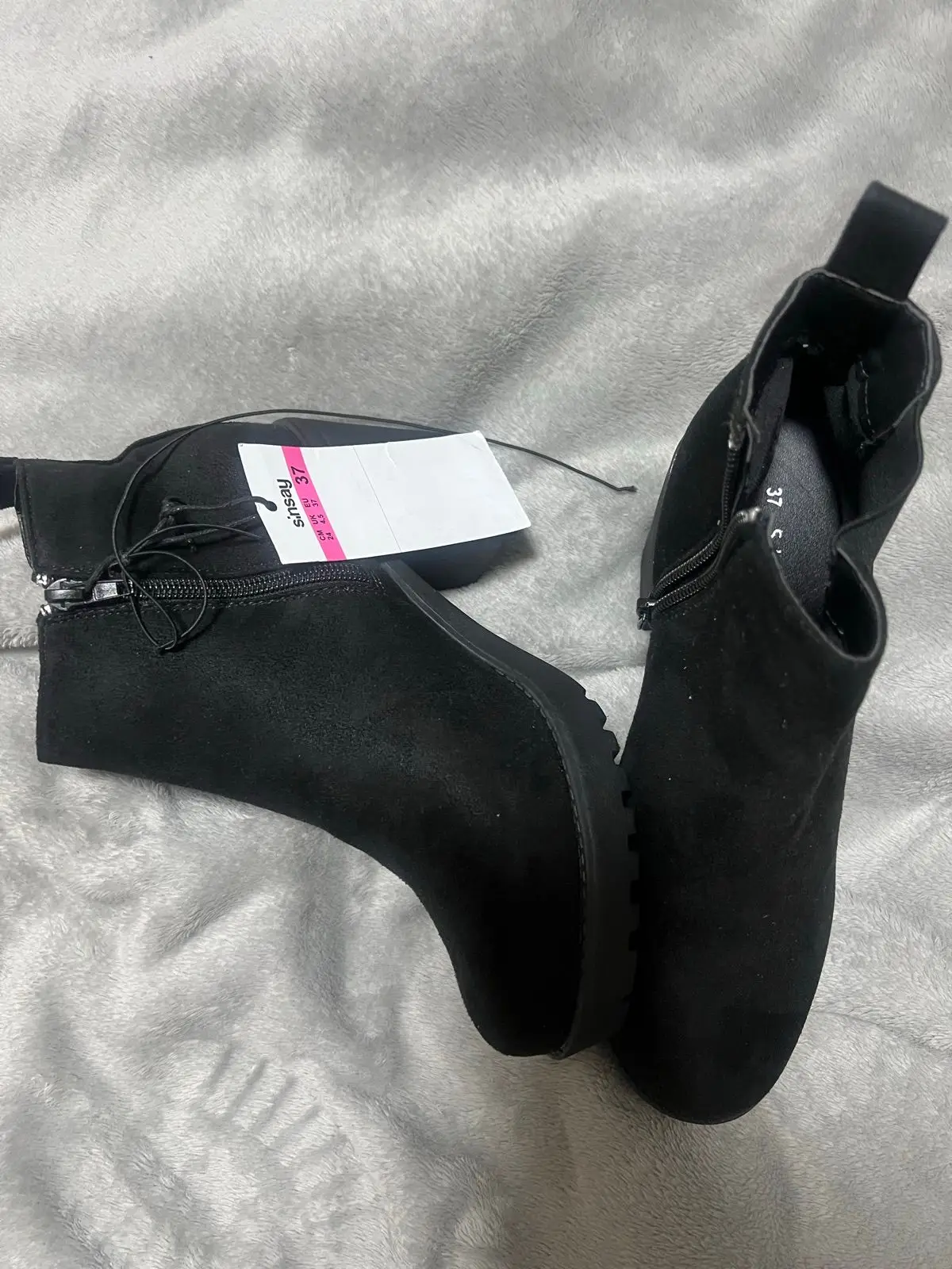 Sinsay Black Ankle Boots with Heel
