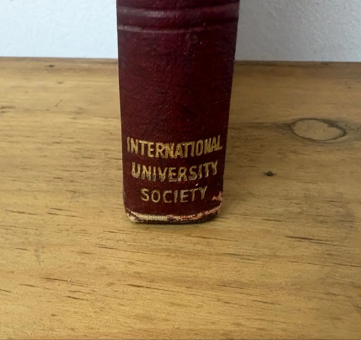 A Course of Selected Reading Economics Hardcover Book