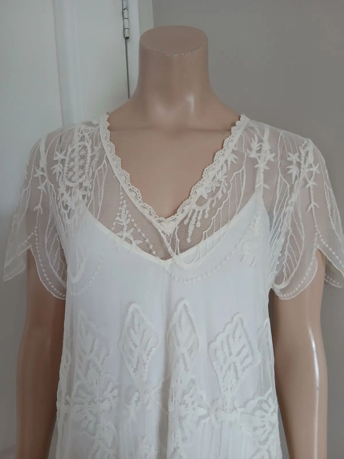 Zara Cream Lace Dress with Slip Size S