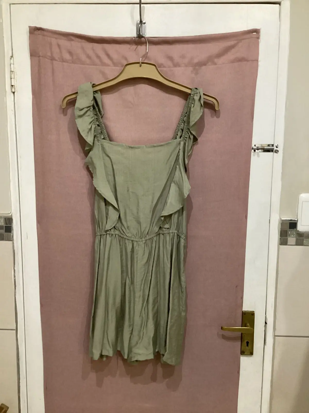 Pick n Pay Clothing Green Ruffle Romper Size M