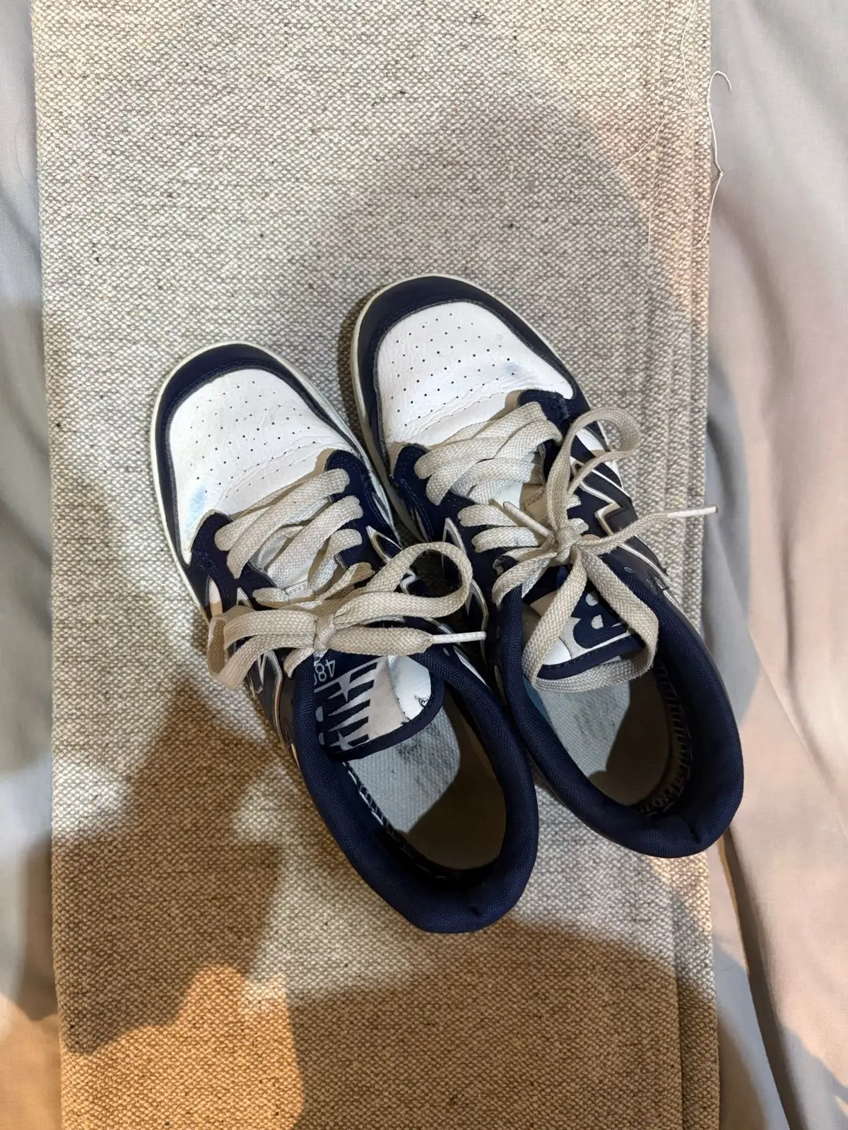 New Balance 480 Navy and White Sneakers Size 5