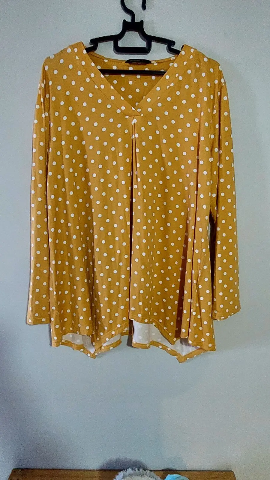 2x Long Sleeve Tops Yellow Polka Dot Beige Striped Bundle XL