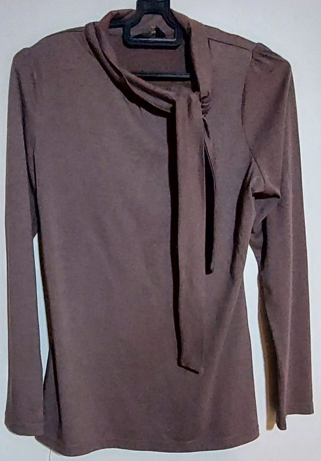 Bundle of 2 Long-Sleeve Tops Brown and Olive Size M