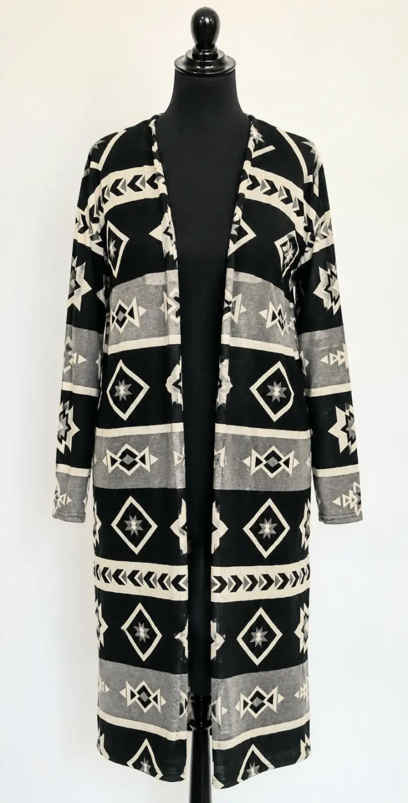 Black and White Geometric Pattern Long Cardigan