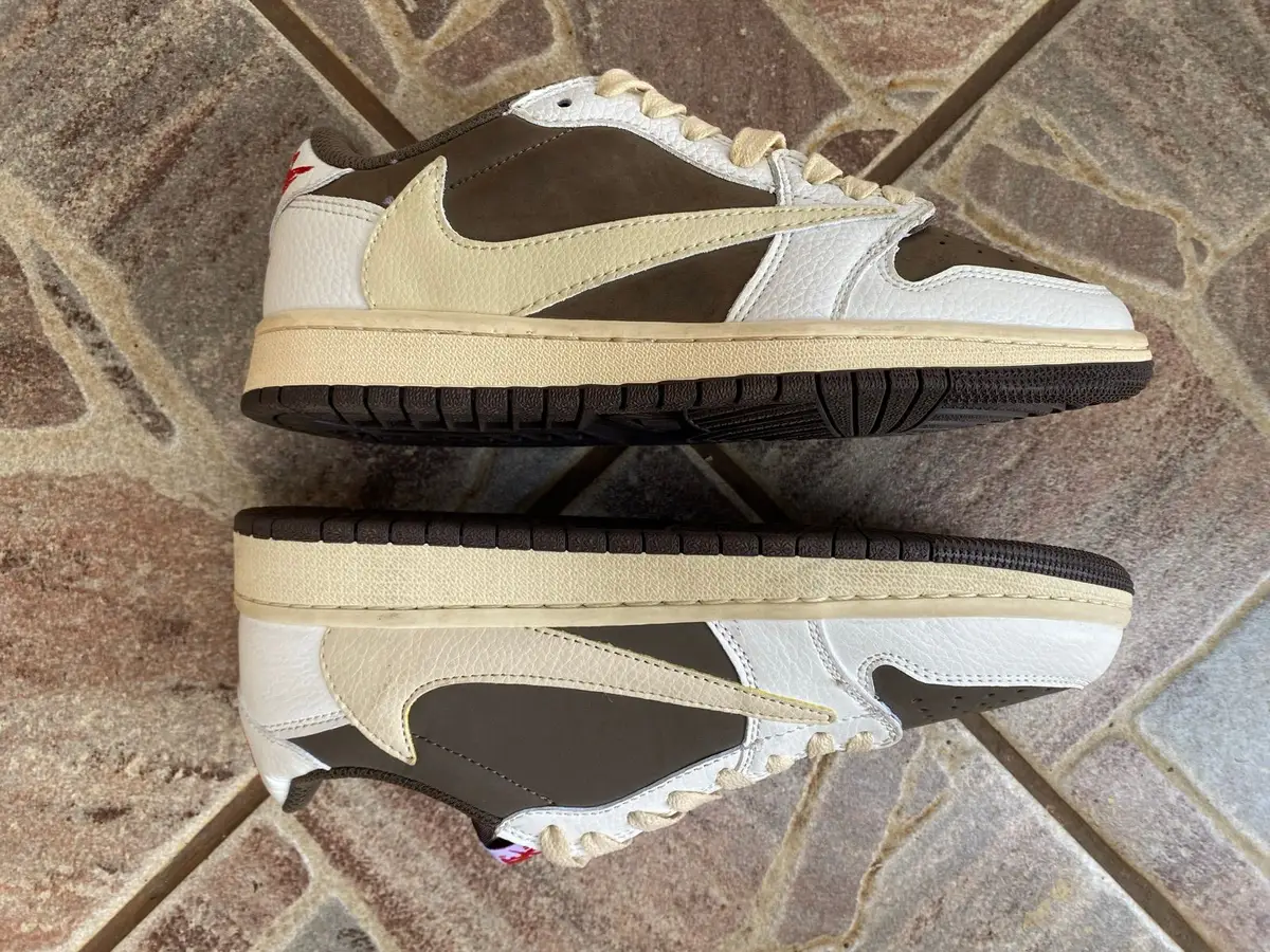 Nike x Travis Scott Air Jordan Low 1 OG Reverse Mocha