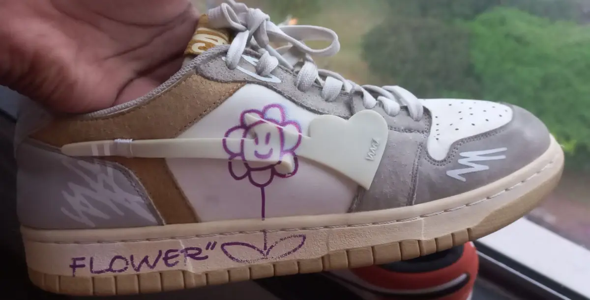 CAT&SOFA Heart Dunk Sneakers Grey Beige
