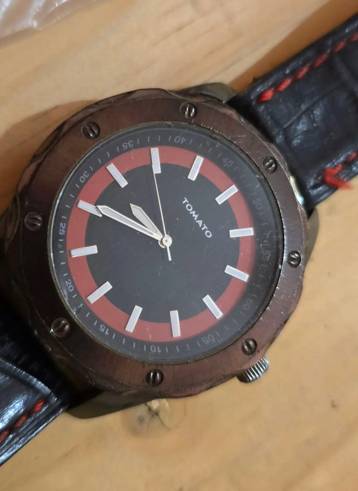 Tomato Watch with Extra Strap