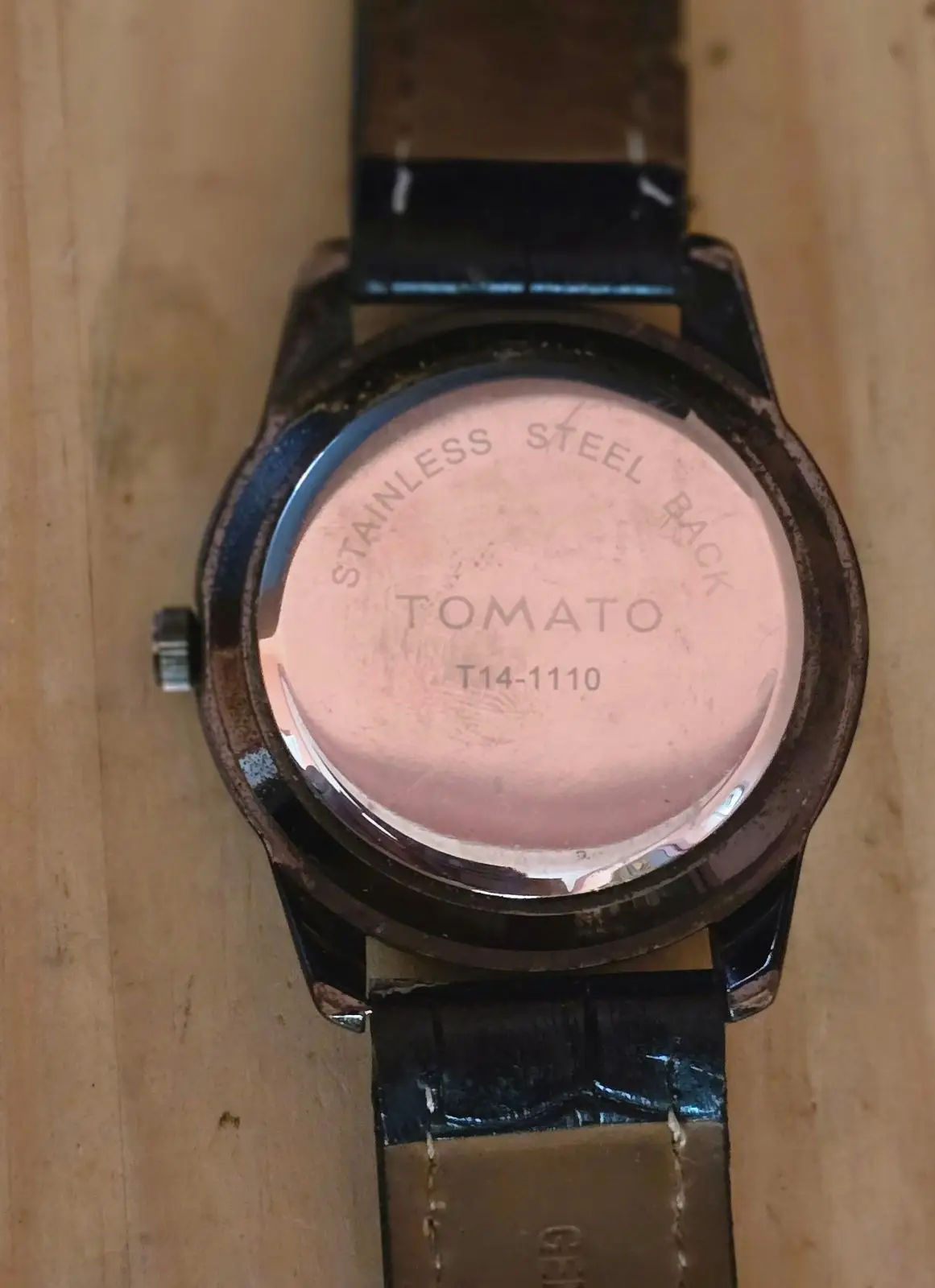 Tomato Watch with Extra Strap