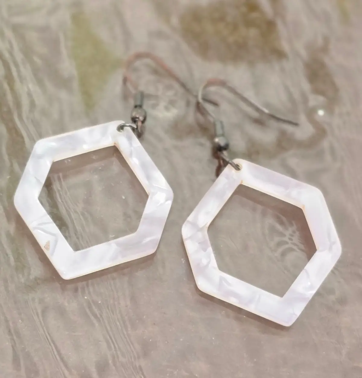 Lovisa Hexagon Drop Earrings