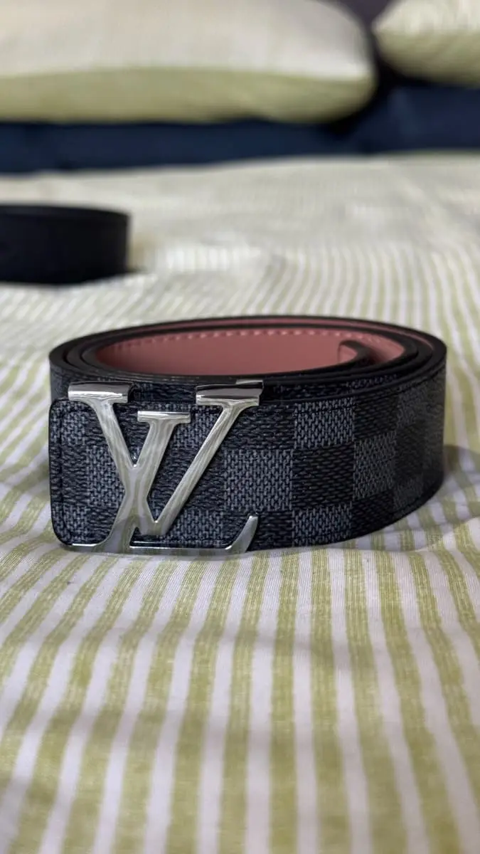 Louis Vuitton Black Leather belt
