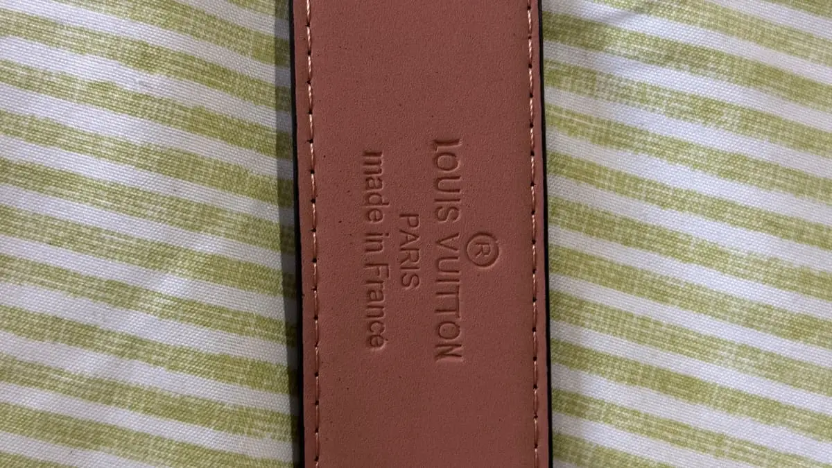 Louis Vuitton Black Leather belt